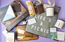  The Ultimate Picnic Party Box