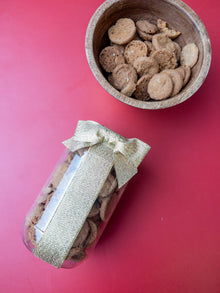  Oatmeal Scotchies Cookies - Pint Jar
