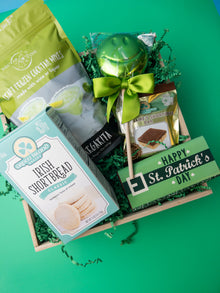  St. Patrick's Day Luxe Drinks 'n Snacks Box