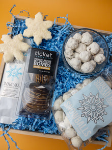  Wintery & Warm Delight Box