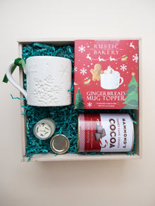  Hot Cocoa & Gingerbread Box