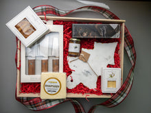  Christmas Cheer & Cheese Box